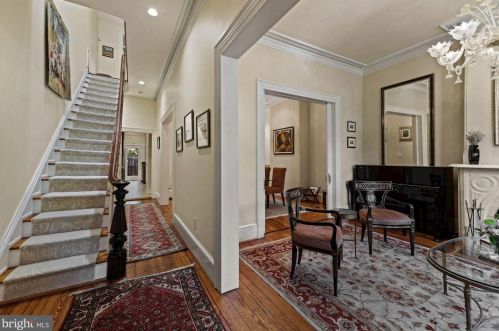 709 Capitol St, Washington DC 20003-1711 exterior