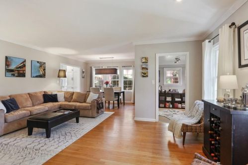 1500 Kay Ln, Atlanta GA 30306-2107 exterior