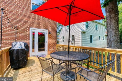 8205 Roanoke Ave, Silver Spring MD 20912-6208 exterior