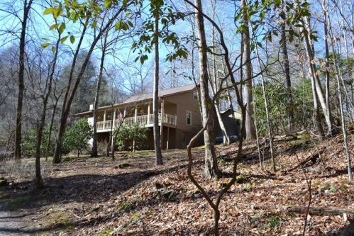 711 Howard Branch Rd, Otto, NC 28763-9374