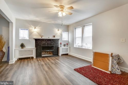 1309 T St, Washington DC  20009-7837 exterior