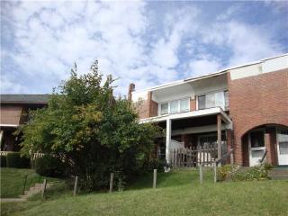 1687 Jancey St, Pittsburgh PA  15206-1146 exterior