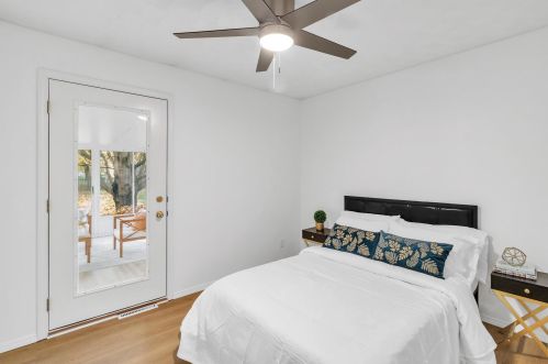 6422 Meadowview Ave, Kalamazoo MI  49048-9448 exterior