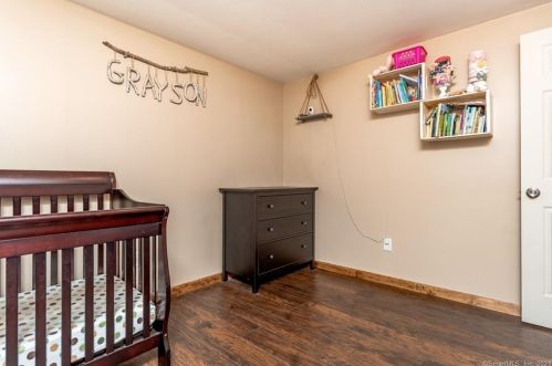 23 Orleans Ave, Killingly CT 06239-2227 exterior