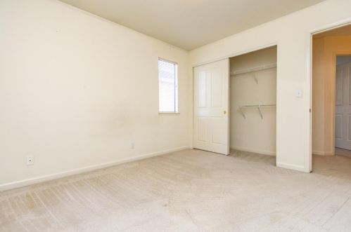 962 Ashford Dr, Turlock CA 95382-0262 exterior