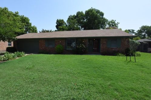 7320 Bucknell Dr, Dallas TX  75214-1753 exterior