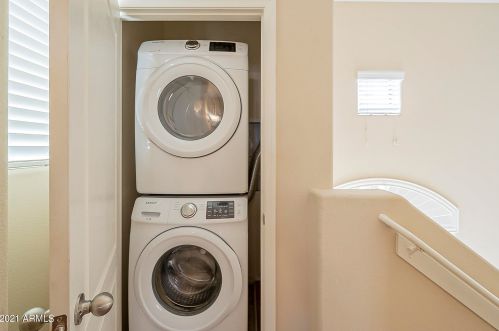 900 94th St, Chandler AZ  85224-6243 exterior