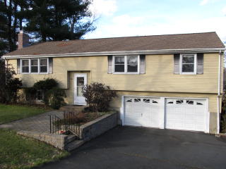 120 Prospect Hl Rd, Windsor CT  06095-1644 exterior