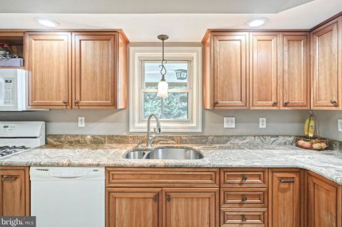 505 Old Westminster Rd, Hanover PA 17331-9001 exterior