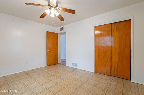 817 District St, Tucson AZ 85714-1105 exterior