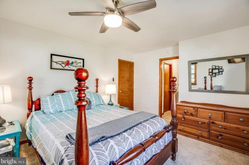 106 Edgemont Cir, Locust Grove VA 22508-5111 exterior