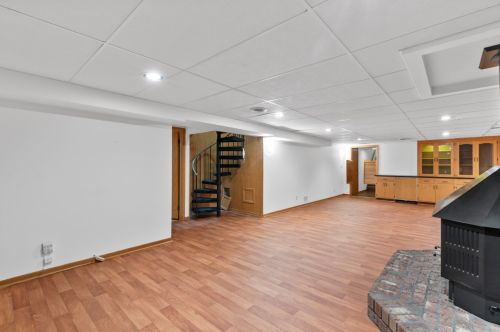 8745 Kildeer Ct, Milwaukee WI 53209-1320 exterior