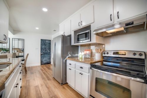 107 Coralie Way, Folsom CA 95630-3303 exterior