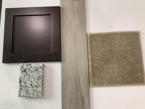 3637 58 Dr, Phoenix AZ 85043-2410 exterior