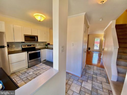 15668 Cliff Swallow Way, Rockville MD  20853-1489 exterior