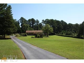 3907 Laurens Ln, Lithonia, GA 30039-6423