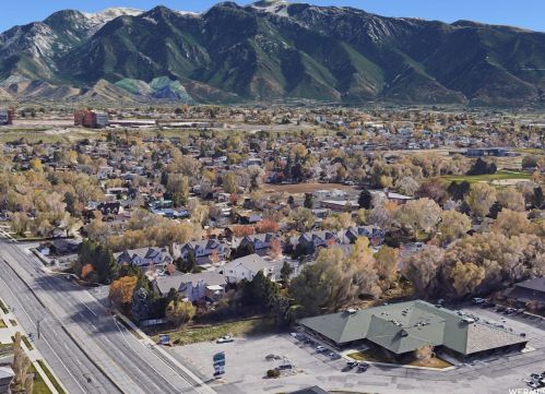 9450 Meckailee Cv, Sandy UT 84070 exterior