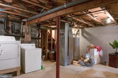 8 Bayleaf Dr, Lumberton Township NJ 08048-4228 exterior