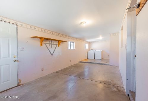 6641 8th Ave, Tucson AZ 85756-6650 exterior