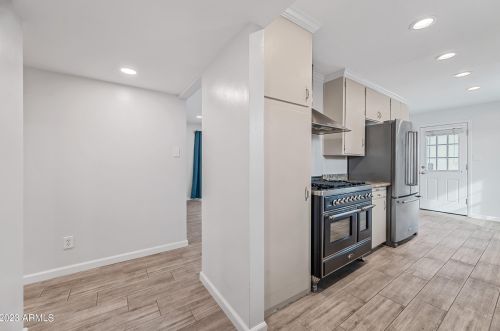 1312 Colter St, Phoenix, AZ 85013-1961