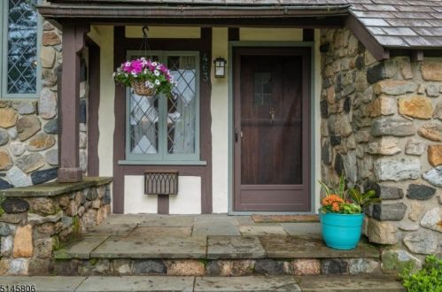 463 Shore Trl, Sparta, NJ 07871-1247