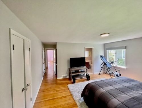 52 Laurel Ln, Springfield MA  01106-2004 exterior