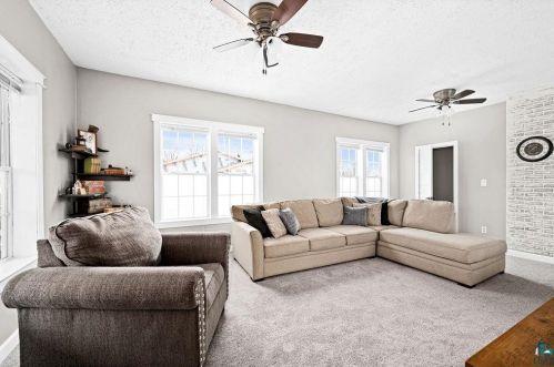 312 7th St, Duluth MN 55805-1328 exterior