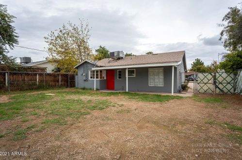 2611 Augusta Ave, Phoenix AZ 85021-7084 exterior