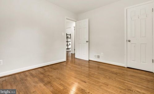 8412 Barron St, Silver Spring MD 20912-7247 exterior