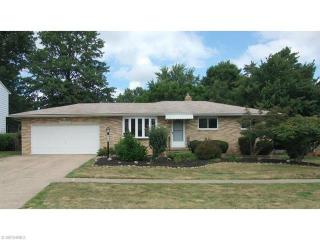 1510 Staunton Dr, Cleveland, OH 44134-4048