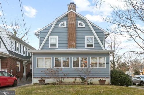 239 Beechwood Ave, Trenton, NJ 08618-3405