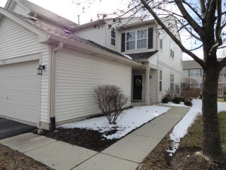 811 Genesee Dr, Naperville, IL 60563-4005