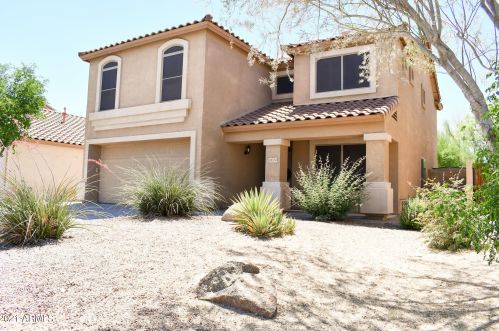 28324 25th Ave, Phoenix AZ  85085-5744 exterior