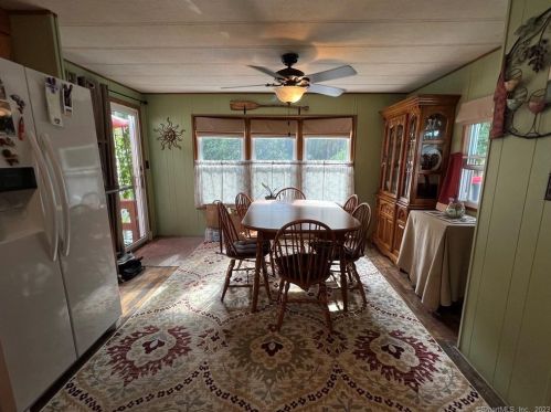 262 Shr Rd, Killingly CT 06241-1540 exterior