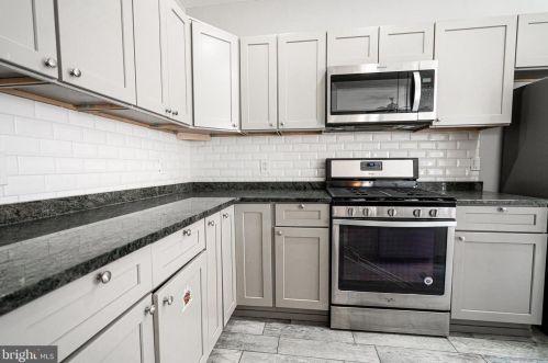 7031 Ditman St, Philadelphia PA  19135-1829 exterior