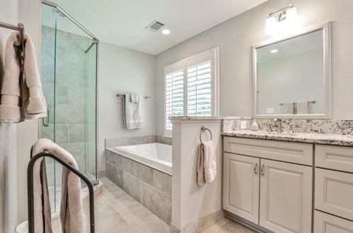 4748 Dunwoody Sta Dr, Atlanta GA 30338-4704 exterior