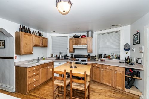 2723 Kimball Ave, Chicago IL 60647-1222 exterior