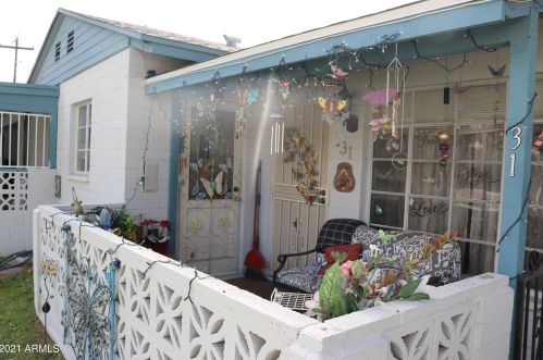 2977 19th Ave, Phoenix AZ  85015-6009 exterior