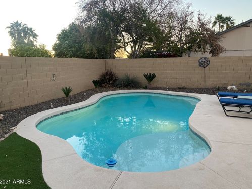 22814 30 Ave, Phoenix AZ 85017-3423 exterior