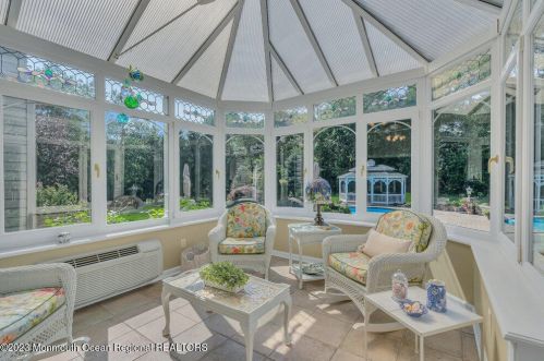 405 Peter Forman Dr, East Freehold NJ 07728-9348 exterior