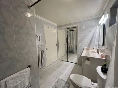 1952 Bertram St, Honolulu HI 96816-2006 exterior