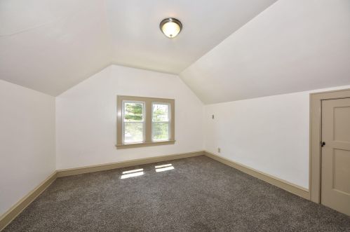 2427 Hope Ave, Milwaukee WI 53216-1733 exterior