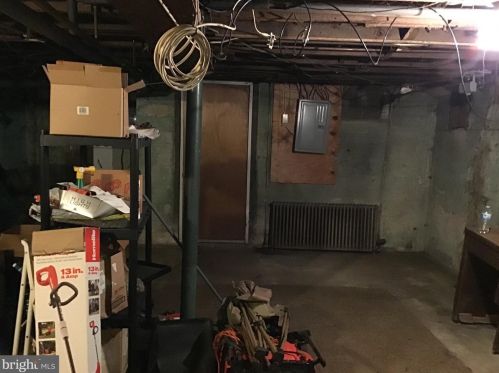 2790 Constitution Rd, Camden NJ 08104-2985 exterior