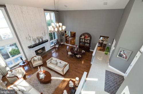 398 Lakeside Rd, Ardmore PA exterior