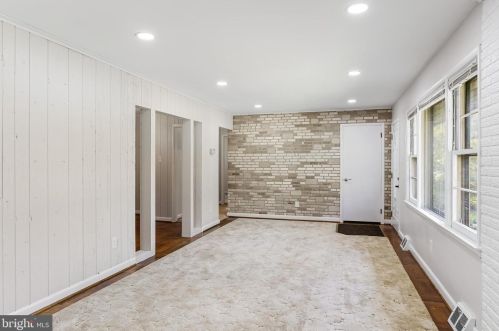 801 Pasadena Dr, Somerdale NJ  08083-1901 exterior