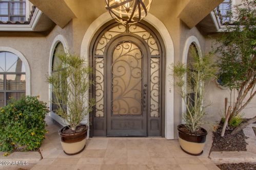 14461 15th Ave, Phoenix AZ  85023-5176 exterior