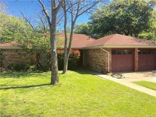 900 Cedar Gln, Austin, TX 78745-3096