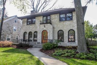 4385 Alpine Ave, Milwaukee, WI 53211-1412