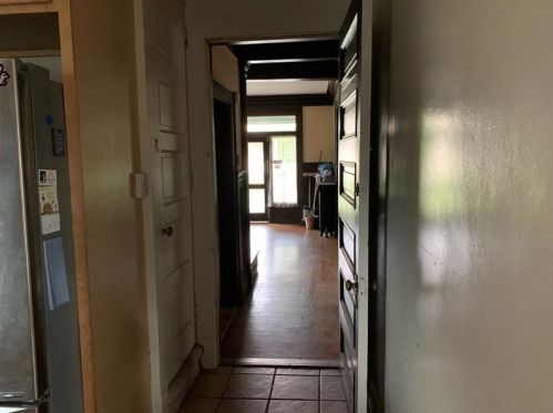 5544 Bryant St, Pittsburgh PA 15206-1675 exterior