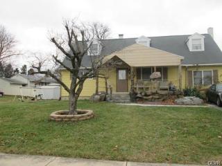 2166 Aster Rd, Bethlehem PA  18018-1204 exterior